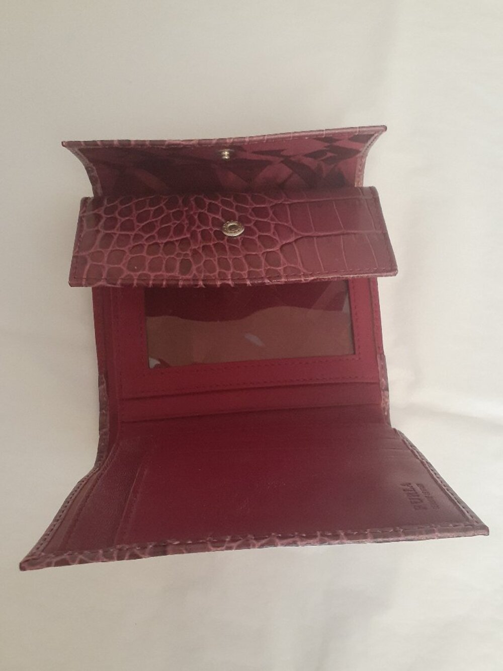 Furla   Raspberry Croc Embossed Wallet - Picture 2 of 14